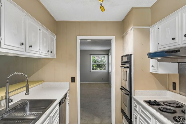 1730 Talcott, San Antonio, TX 78232