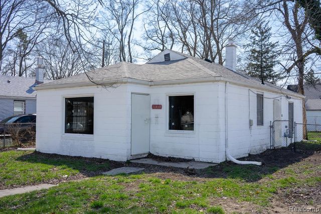 20255 Santa Rosa Drive, Detroit, MI 48221