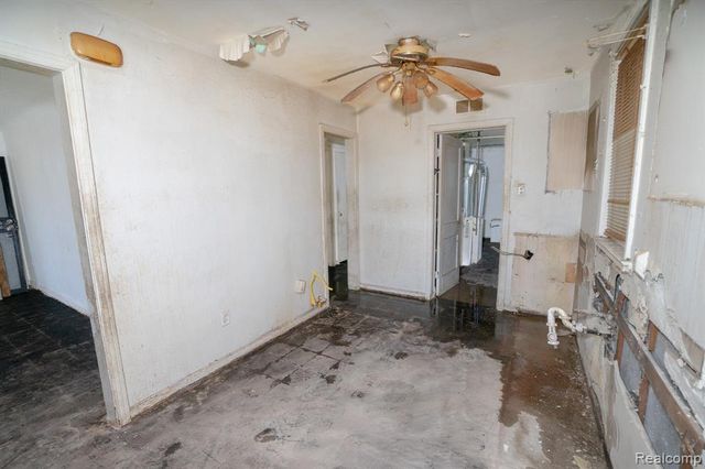 20255 Santa Rosa Drive, Detroit, MI 48221