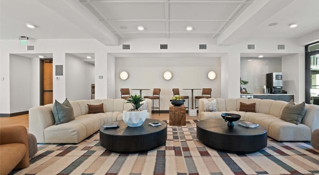 500 E Rivulon Boulevard A4, Gilbert, AZ 85295
