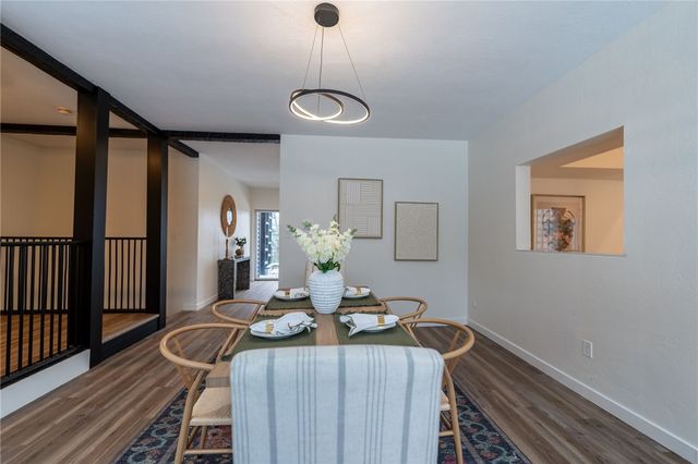 203 N Grandview Dr, Fox Chapel, PA 15215