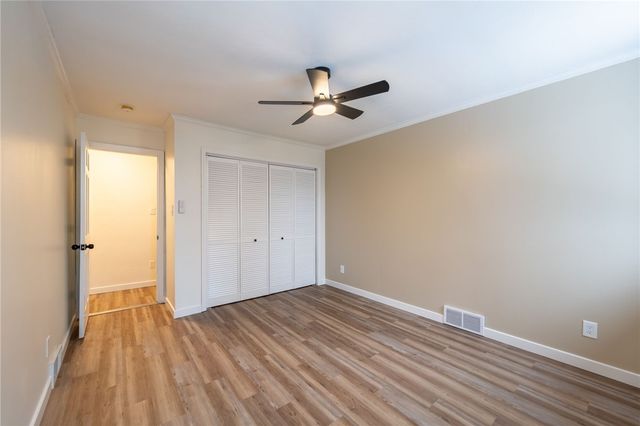 203 N Grandview Dr, Fox Chapel, PA 15215