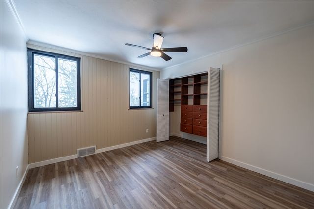 203 N Grandview Dr, Fox Chapel, PA 15215