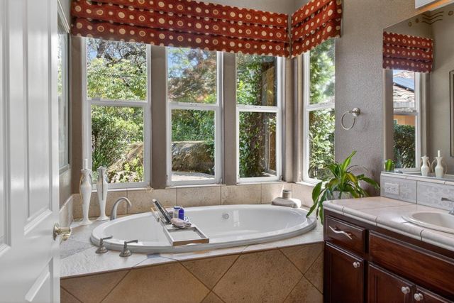 4062 Albert Cir, El Dorado Hills, CA 95762