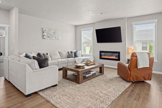 7109 S Hever St, Cheney, WA 99004