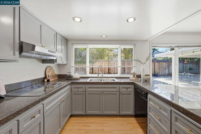 101 Hartford Road, Danville, CA 94526