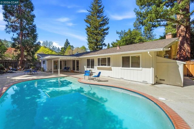 101 Hartford Road, Danville, CA 94526