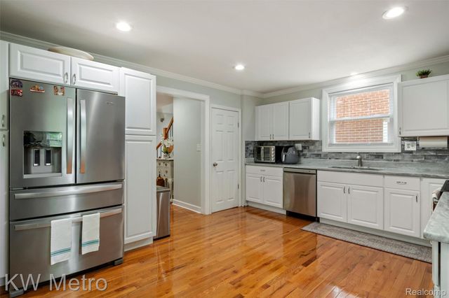 14430 Glastonbury Avenue, Detroit, MI 48223