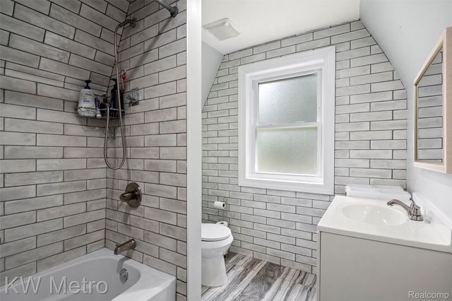 14430 Glastonbury Avenue, Detroit, MI 48223