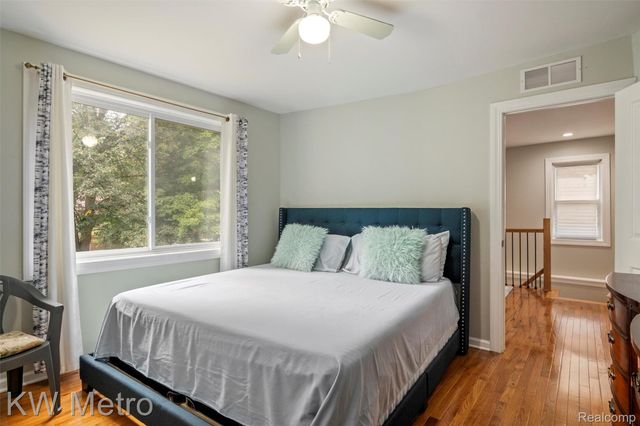 14430 Glastonbury Avenue, Detroit, MI 48223