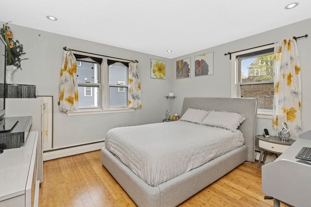 20 Miller St 11, Quincy, MA 02169