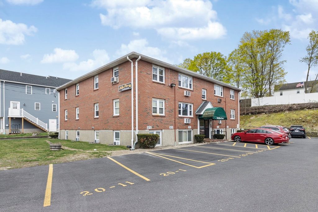 20 Miller St 11, Quincy, MA 02169