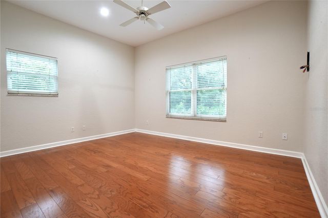 15717 E OAKLAND AVENUE, Winter Garden, FL 34787