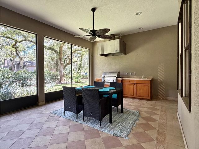 15717 E OAKLAND AVENUE, Winter Garden, FL 34787