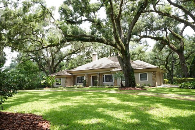 15717 E OAKLAND AVENUE, Winter Garden, FL 34787