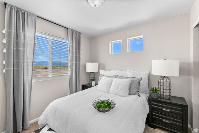 367 E HALLS CREEK RD, Saratoga Springs, UT 84045
