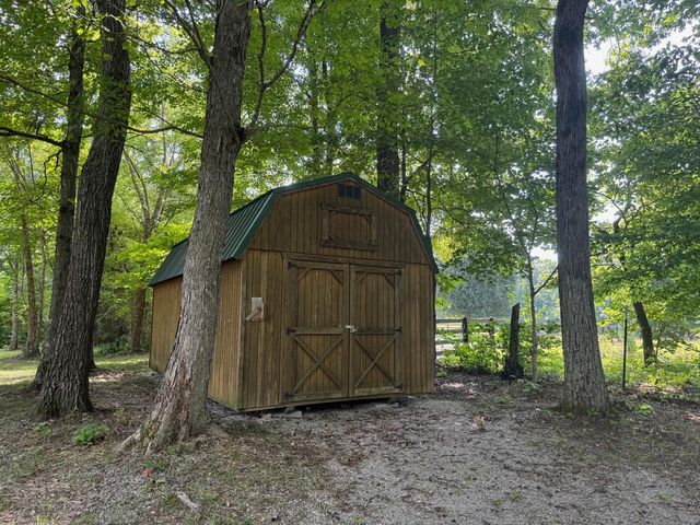 376 Shugars Hill Road, Liberty, KY 42539
