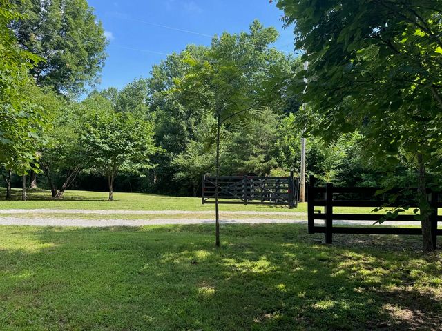 376 Shugars Hill Road, Liberty, KY 42539