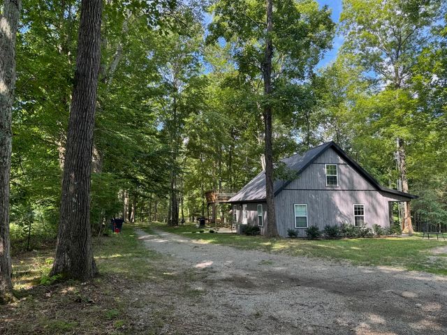 376 Shugars Hill Road, Liberty, KY 42539
