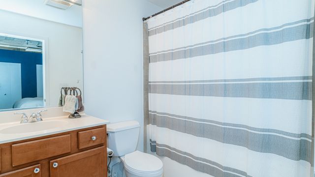 1110 W 15th Street 330, Chicago, IL 60608