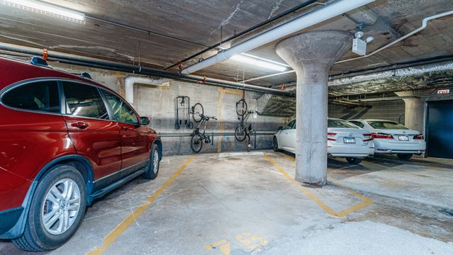 1110 W 15th Street 330, Chicago, IL 60608