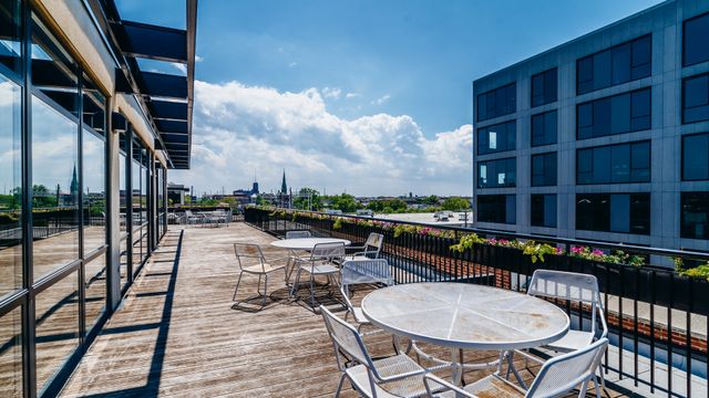 1110 W 15th Street 330, Chicago, IL 60608