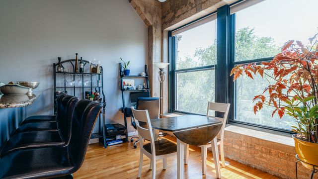 1110 W 15th Street 330, Chicago, IL 60608