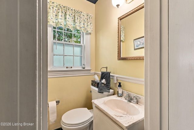 403 University Ave, Louisville, KY 40206