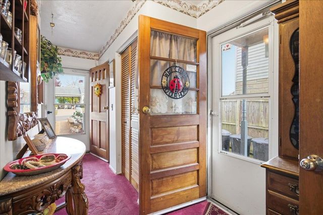 811 SPOTSWOOD DR, Harrisonburg, VA 22801