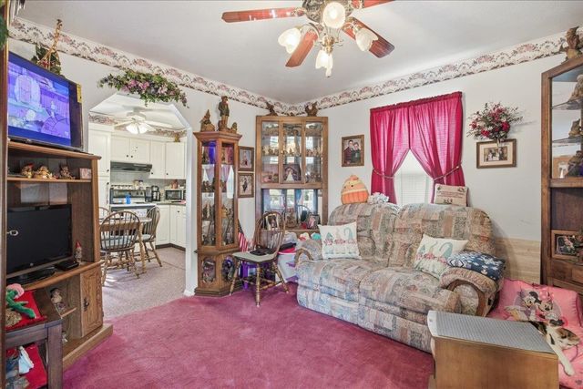 811 SPOTSWOOD DR, Harrisonburg, VA 22801