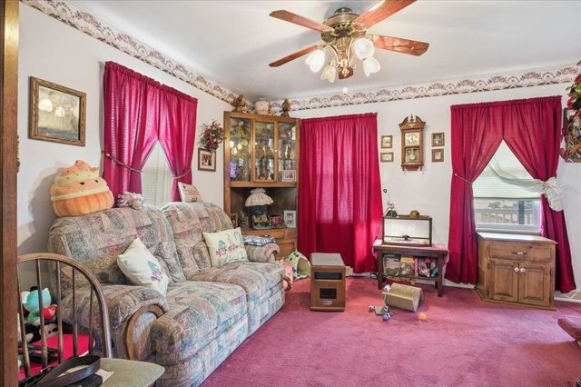 811 SPOTSWOOD DR, Harrisonburg, VA 22801