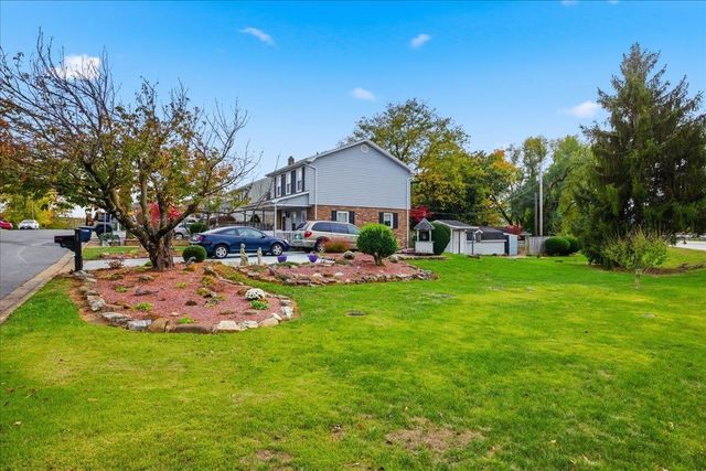 811 SPOTSWOOD DR, Harrisonburg, VA 22801