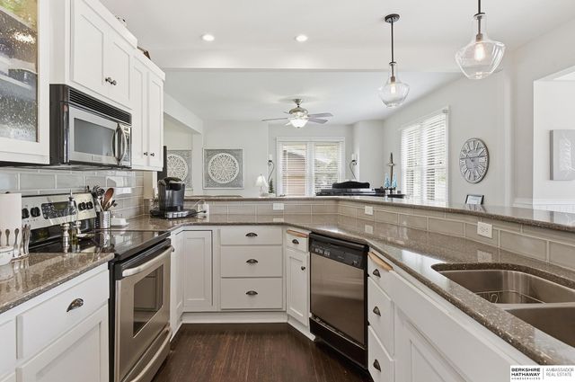 3410 N 205th Street, Elkhorn, NE 68022