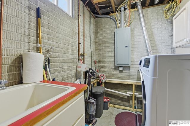 3410 N 205th Street, Elkhorn, NE 68022