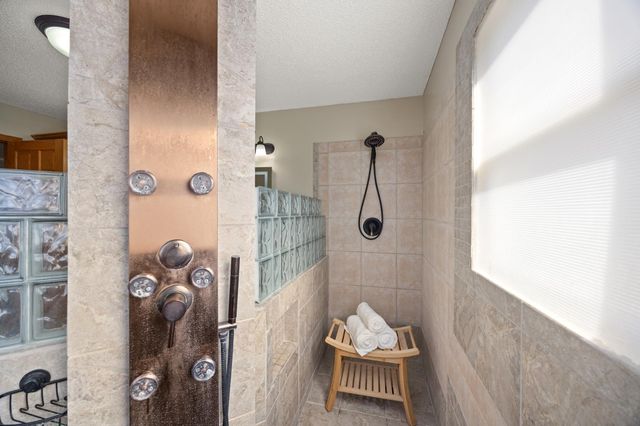 19554 Vernon Street NW, Elk River, MN 55330