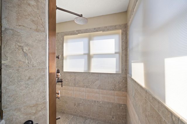 19554 Vernon Street NW, Elk River, MN 55330