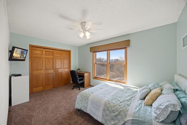 19554 Vernon Street NW, Elk River, MN 55330