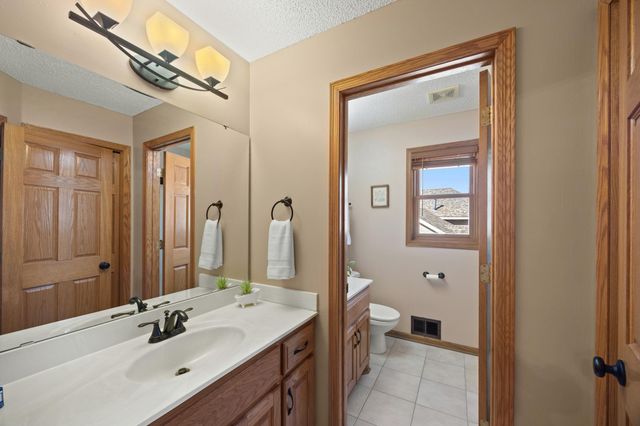 19554 Vernon Street NW, Elk River, MN 55330