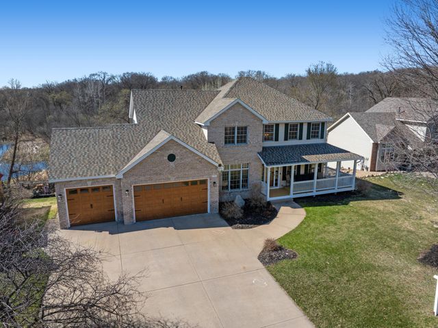 19554 Vernon Street NW, Elk River, MN 55330