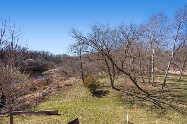 19554 Vernon Street NW, Elk River, MN 55330