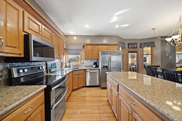 19554 Vernon Street NW, Elk River, MN 55330