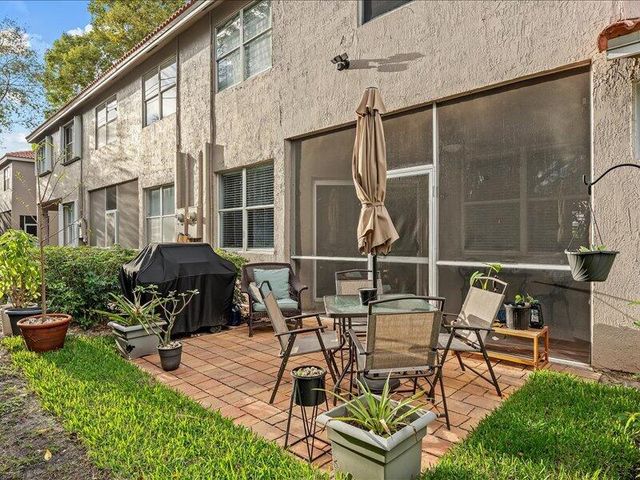 20970 Via Alamanda 2, Boca Raton, FL 33428