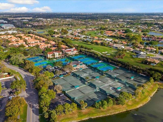20970 Via Alamanda 2, Boca Raton, FL 33428