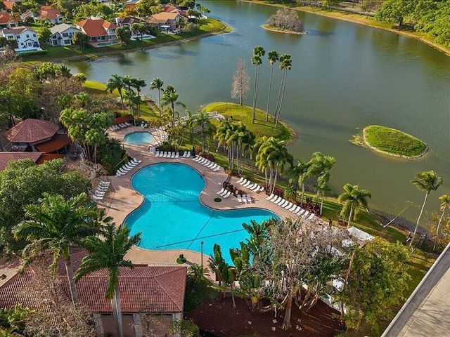 20970 Via Alamanda 2, Boca Raton, FL 33428