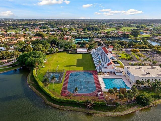 20970 Via Alamanda 2, Boca Raton, FL 33428