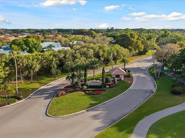 20970 Via Alamanda 2, Boca Raton, FL 33428