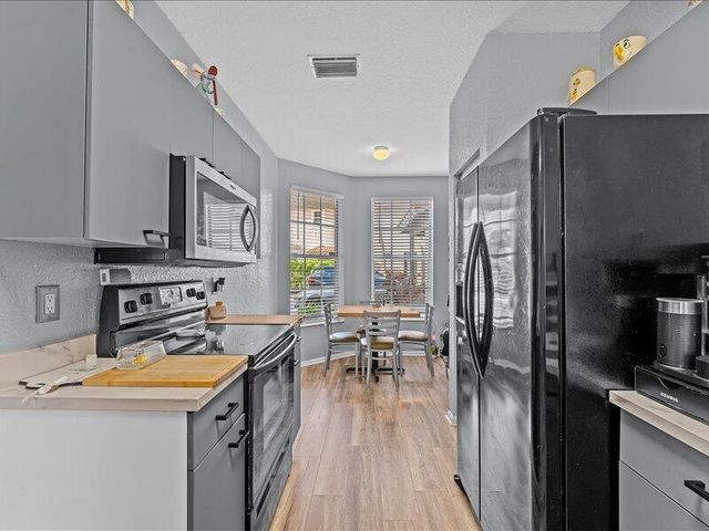 20970 Via Alamanda 2, Boca Raton, FL 33428