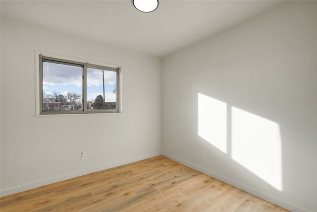 1019 Santa Clara, Santa Fe, NM 87507