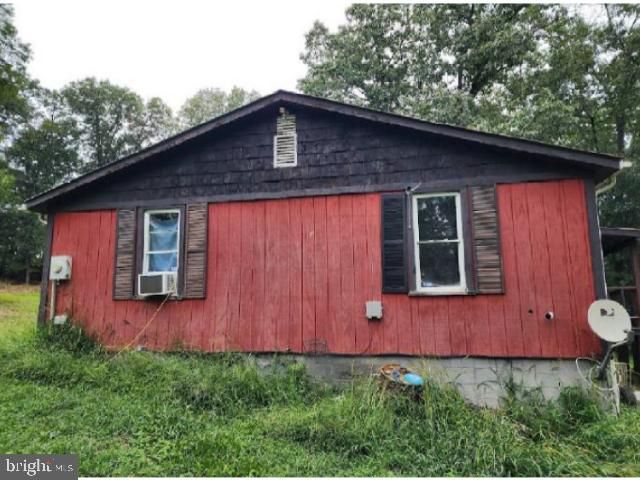 91 LEWIS WALLACE LN, Romney, WV 26757