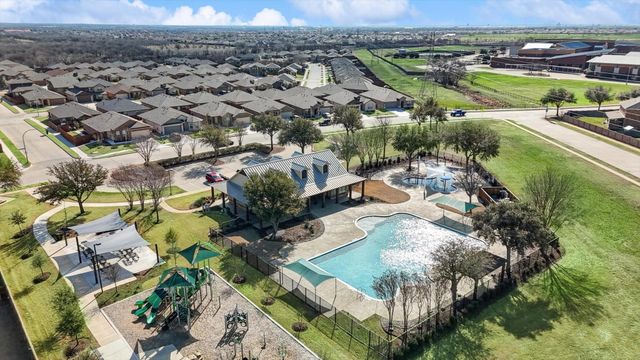 8225 Painted Tree Trail, Fort Worth, TX 76131